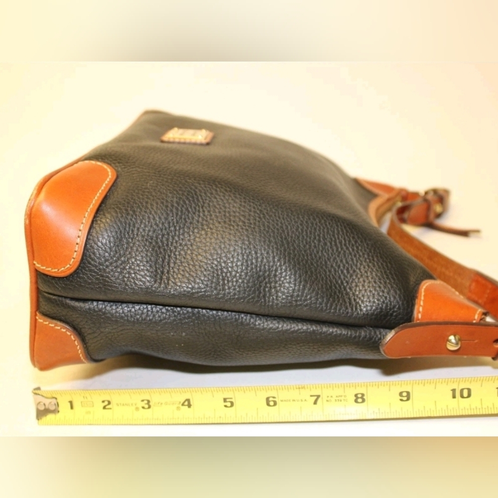 Dooney & Bourke 1975  Pebble Grain Leather Hobo Bag & Wallet Set. - Picture 4 of 13